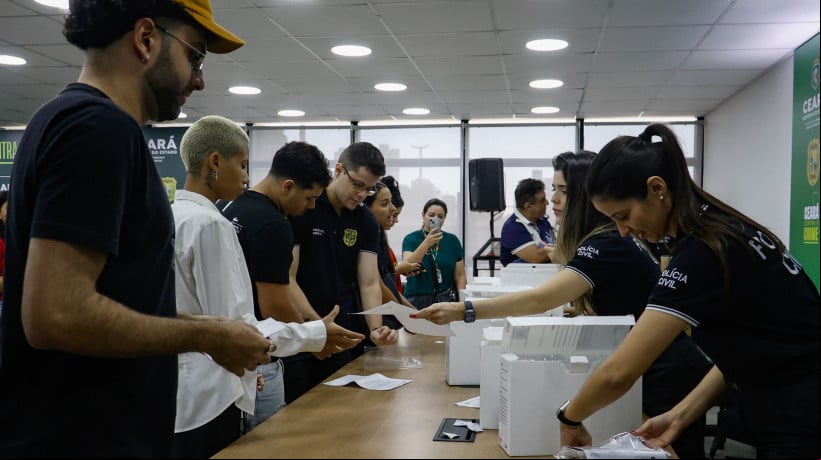 ï¿¼NOVO lote com 378 celulares recuperados foram devolvidos 